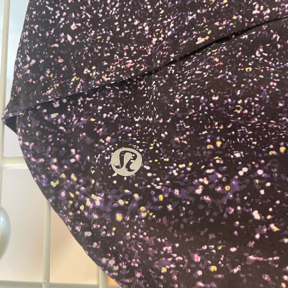 Lululemon size 6 athletic short